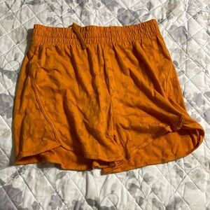 NWT Nike girl’s loose fit shorts XL